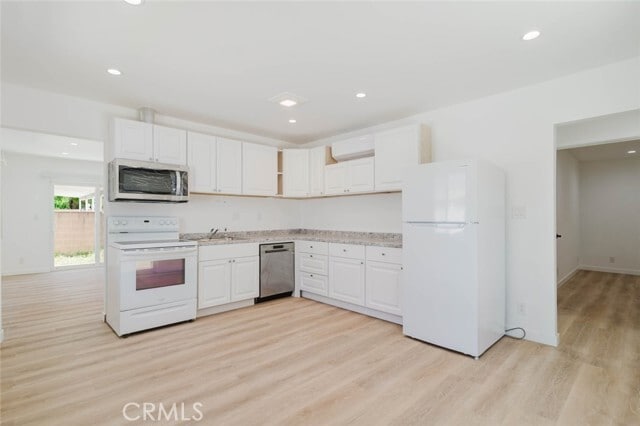 Building Photo - 13138 Corcoran St
