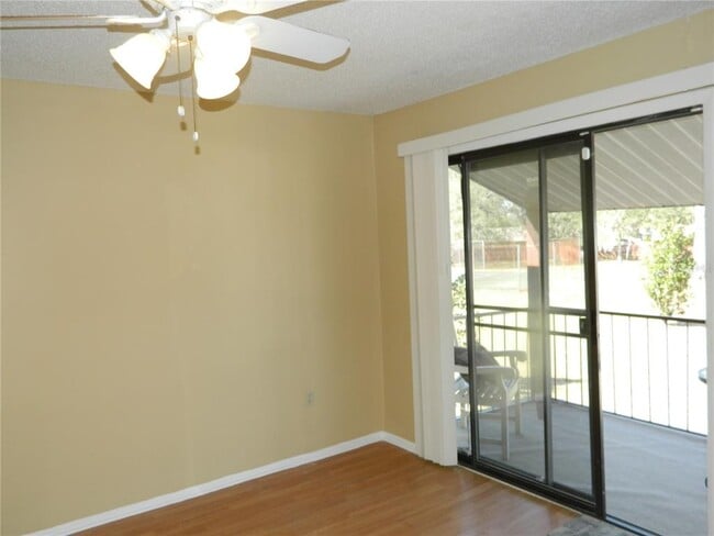 Photo - 302 Cherokee Ct Unit G