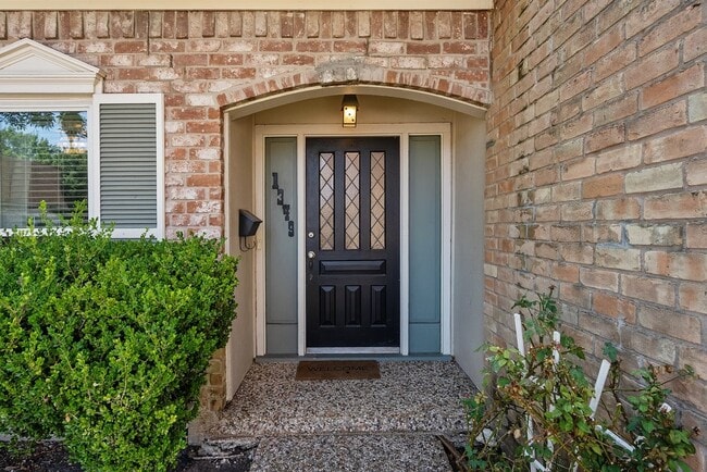 Photo - 1349 Mardi Ln