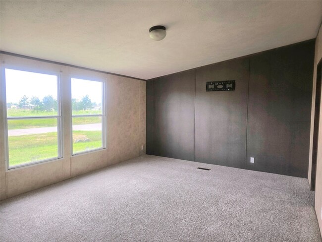 Photo - 795 Rd 5701