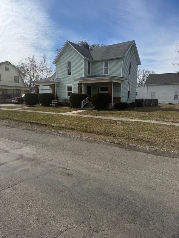 Photo - 403 W 6th St