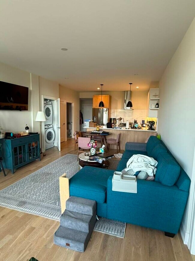 Photo - 2105 W Caton St