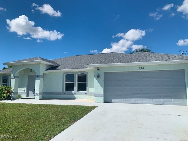 Photo - 1134 NE 4th Pl