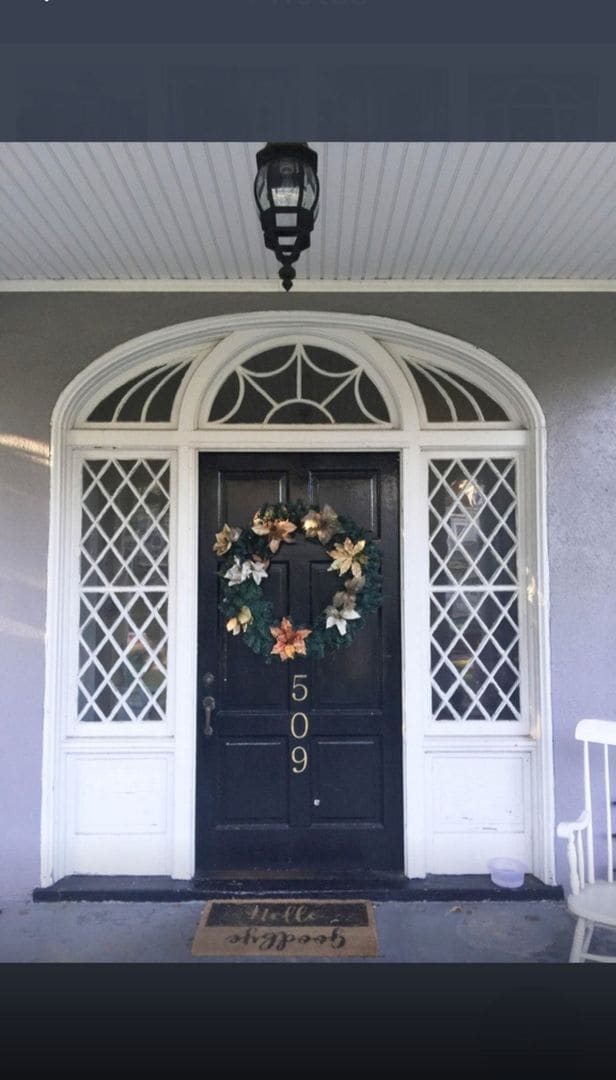 1 Bedroom 3rd Floor Attic Apartment in Old... - 1 Bedroom 3rd Floor Attic Apartment in Old... Unit Apt. 5