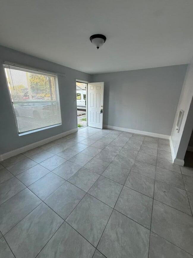 Photo - 1773 Mt Herman St Unit B
