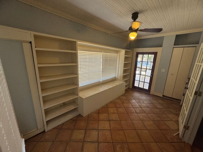 Photo - 1818 St Charles Ave