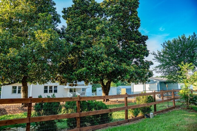 Photo - Delightful Retreat in Chesnee, SC