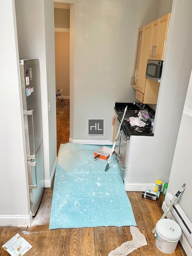 10TH AVE. - 10TH AVE. Unit 2RN