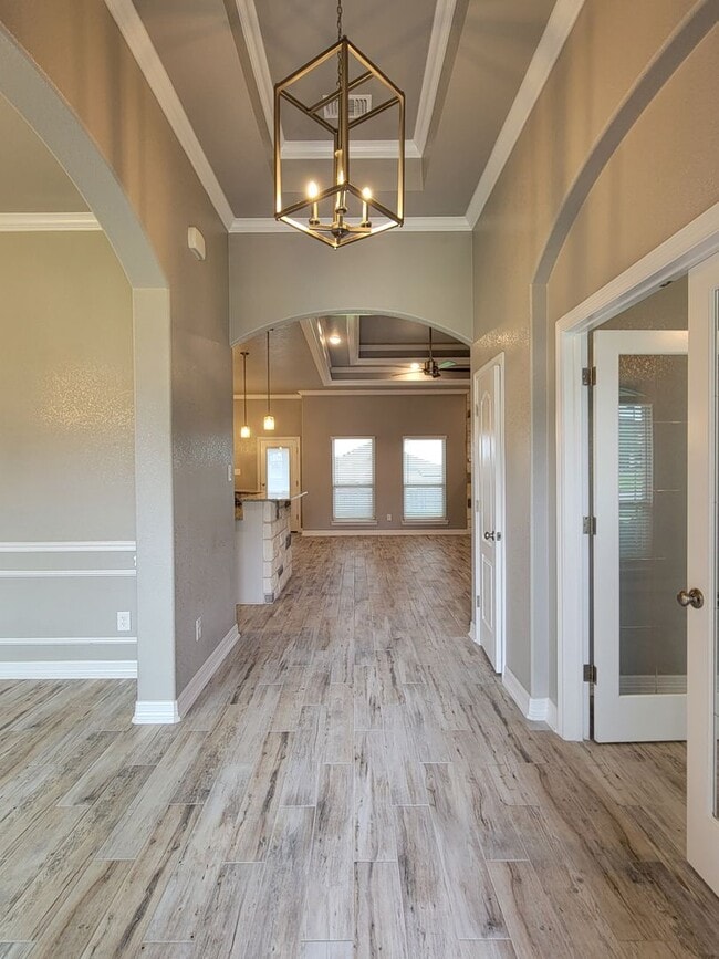 Photo - 4 BEDROOM WITH STUDY IN HERITAGE OAKS!