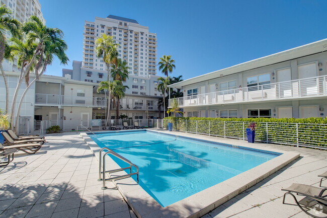 Building Photo - Boutique Apts // Bayside Apts LLC