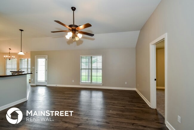 Photo - 8286 Willow Dr