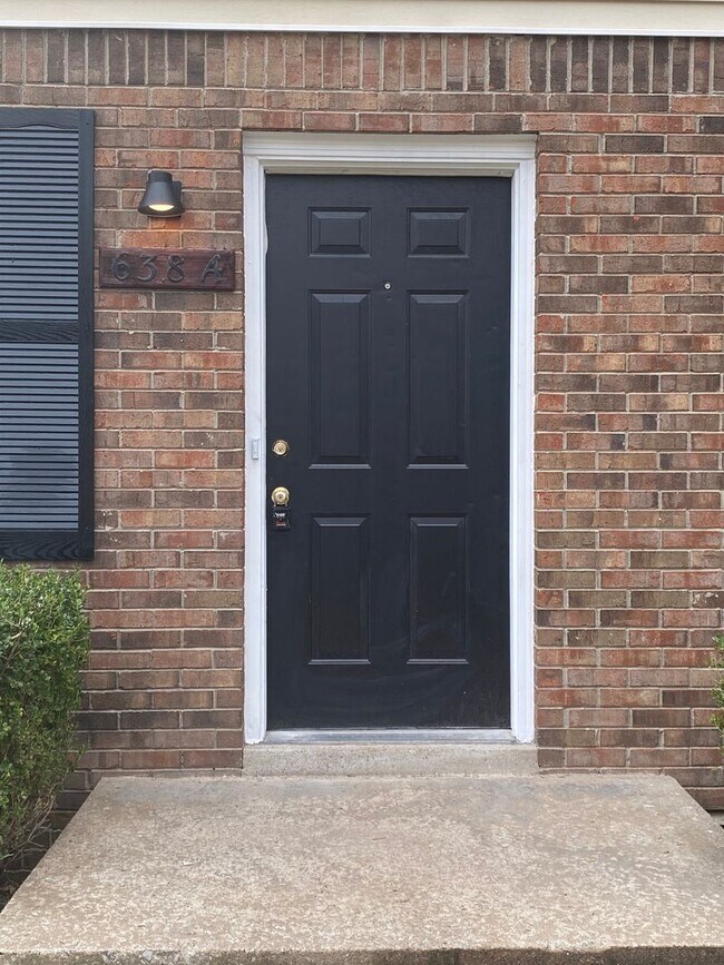 Photo - Move In Ready!!