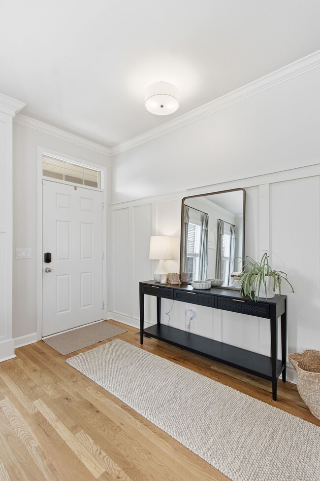 Photo - 2046 Lequire Ln