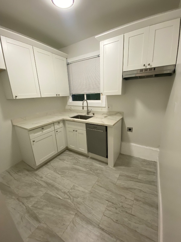 Photo - 1700 Le Roy Ave Unit 13