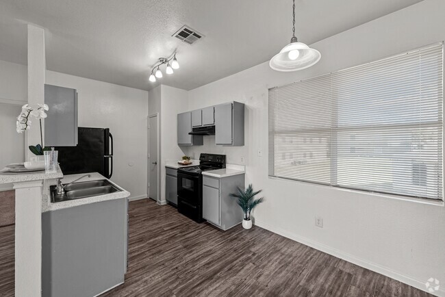 Building Photo - Huntington Meadows Rental