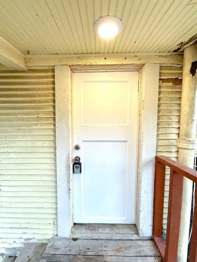 Photo - 810 W Magnolia Ave Unit 3