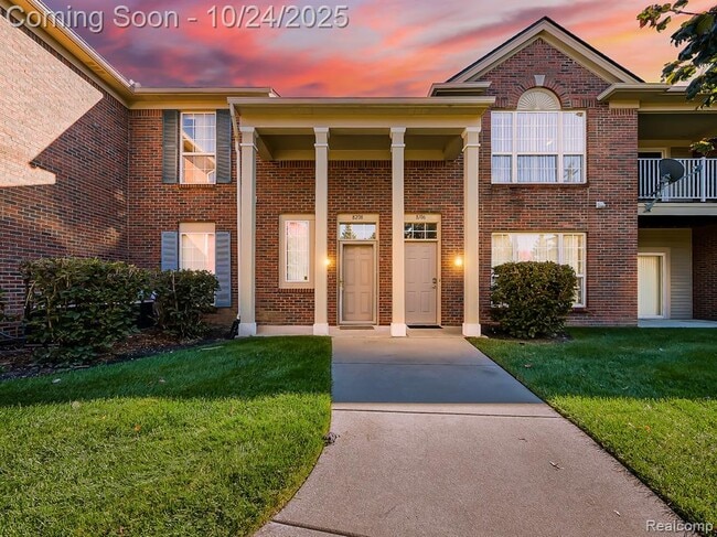 Building Photo - 8208 Chesapeake Cir Unit 95
