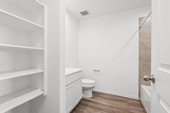 Photo - 4968 Pismo Ray Dr