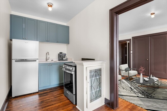 Building Photo - Mavor Apartments