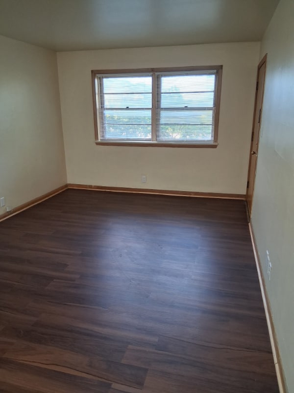Building Photo - 7000 W Fond du Lac Ave Unit 7 Rental