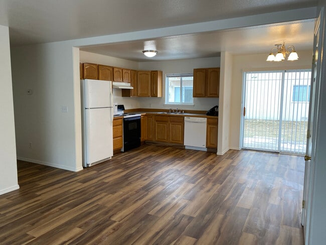 Building Photo - 5601 E Beaver Ave Rental