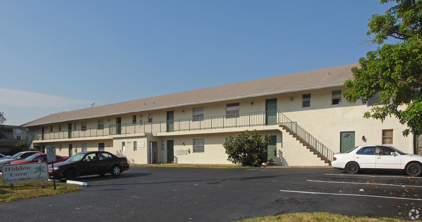 Hidden Cove Apartments - Hidden Cove Apartments