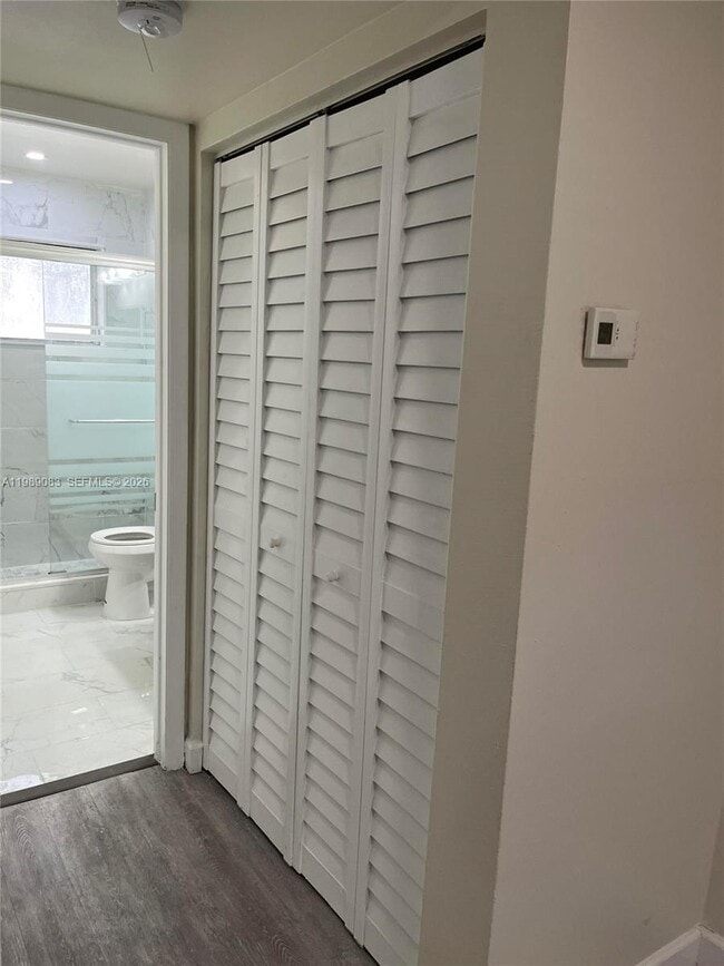 Photo - 2134 Lincoln St Unidad 25