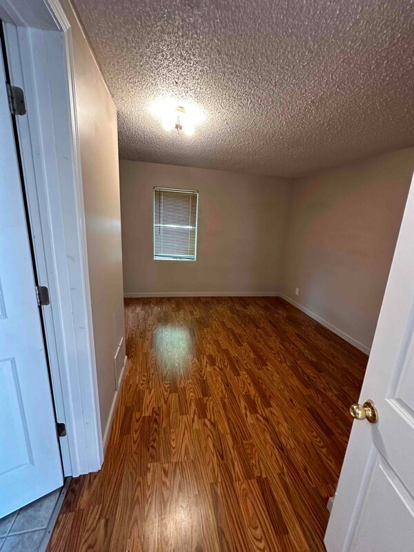 Photo - 1024 N Labree Ave