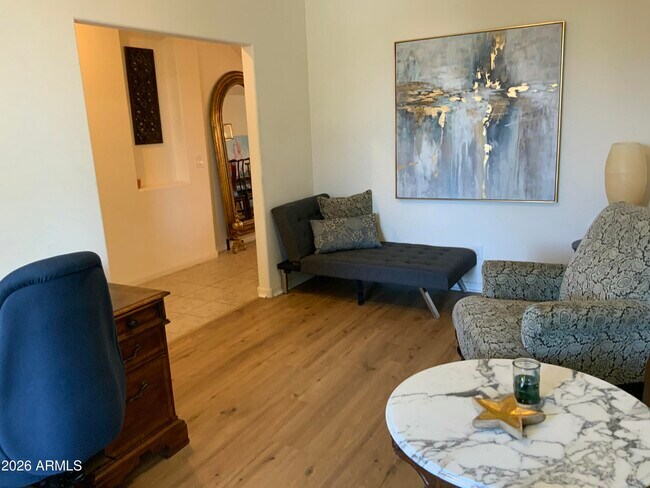 Photo - 2114 E Aire Libre Ave