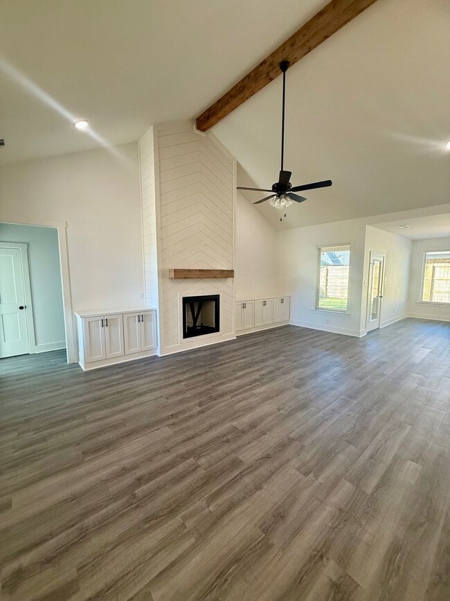 Photo - 4005 Doler Cv