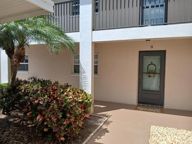 Building Photo - 10350 Imperial Point Dr W Unit 8