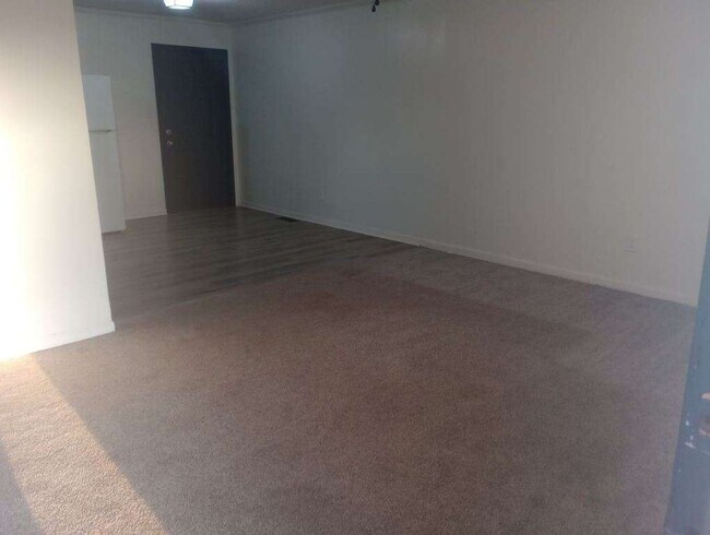 350 Westside Dr