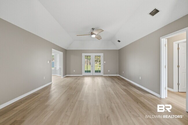 808 Azalea Trace Dr