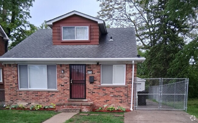 Building Photo - 16154 Manor Rental