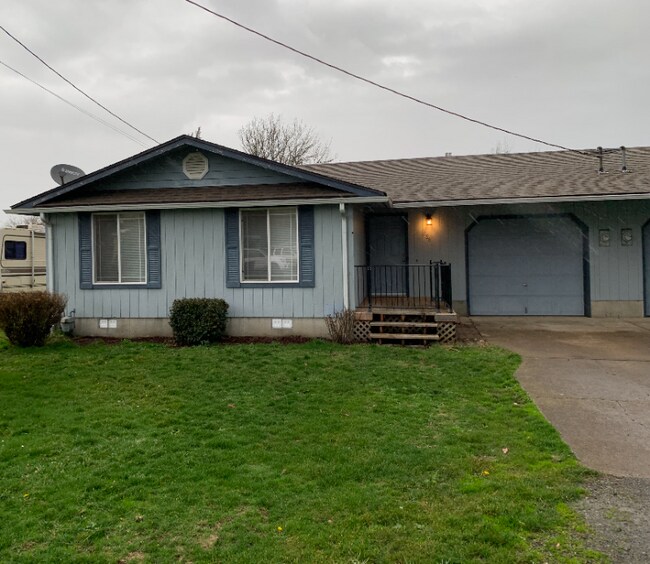 286 ArtLott Ln Apartment Creswell, OR