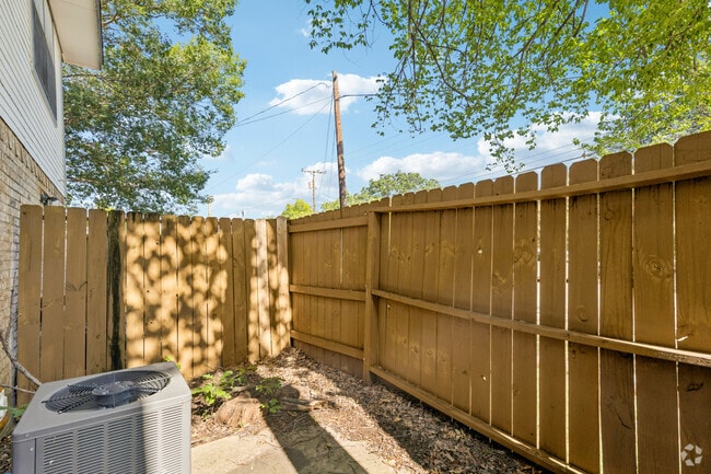 2BR, 1.5BA - 1,100SF - Backyard