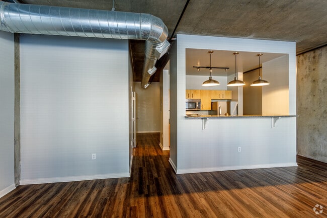 1BR, 1BA - Highland - City Gate Apartment Homes