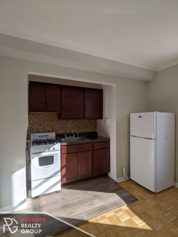 Photo - 739 W Belmont Ave Unit 314