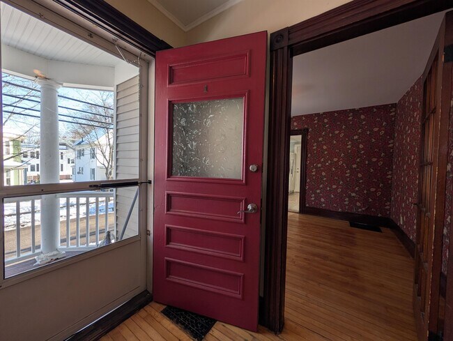 Photo - 204 Rockland St