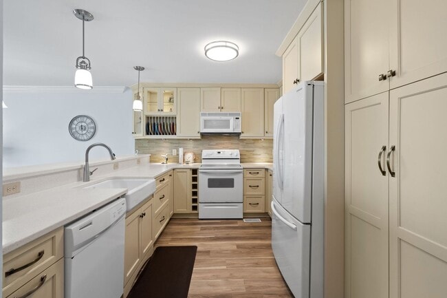 Photo - 122 SE 58th St Unit 111