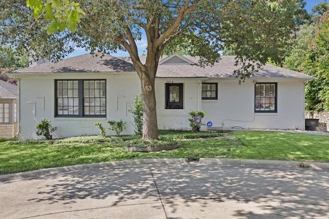 Photo - 3414 Westcliff Rd S