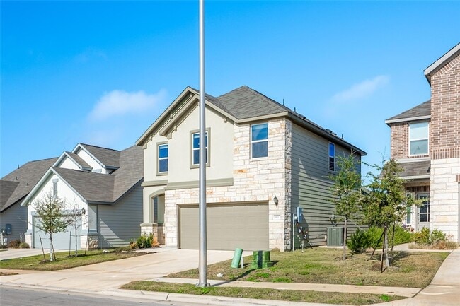 Photo - 172 Breccia Trl