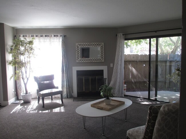 Photo - Lompoc Village Townhouse