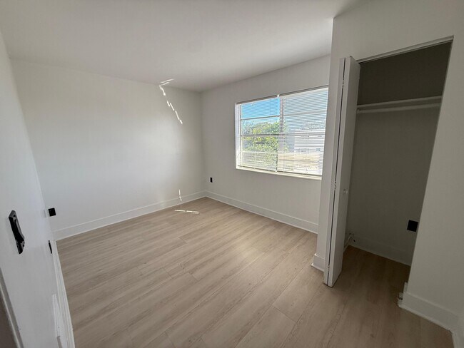 Parkview Apartments