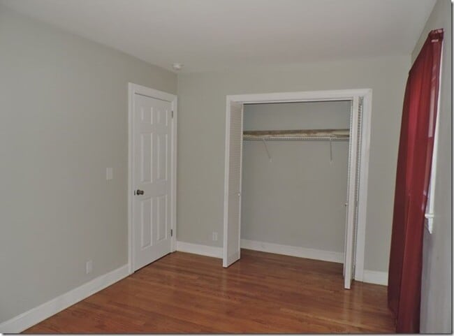 Photo - 310 Forrest Rd W