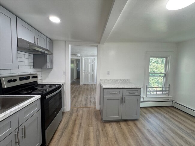 Photo - 5 Alfred St Unit 2