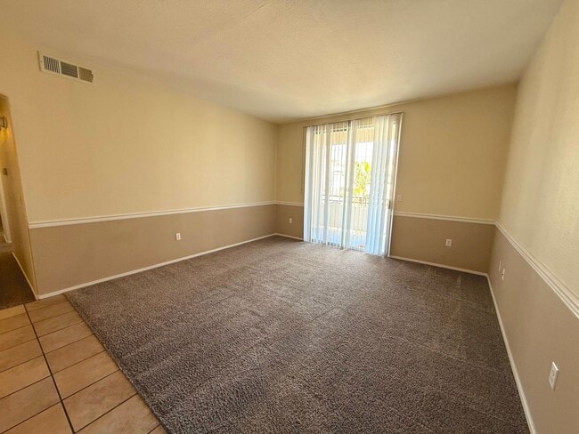 Photo - SPACIOUS 3BED/2BA CONDO ON THE 2ND FLOOR IN NORTH SUMMERLIN!