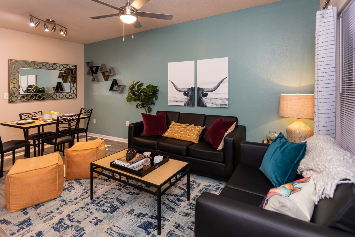 Photo - Commons at Knoxville Apartments