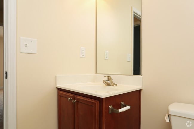 Waterford Pointe