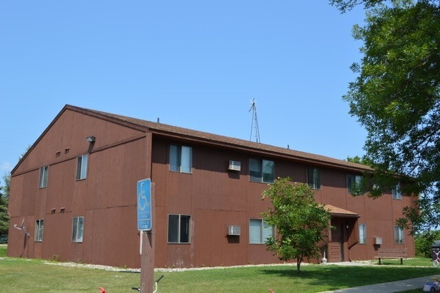 Meadow Bloom Apartments - Meadow Bloom Apartments